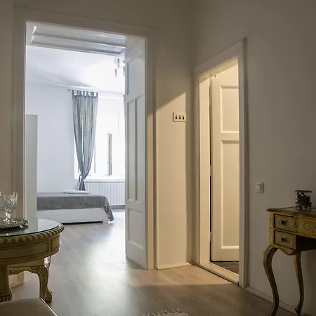 Natalie's * Belgrado